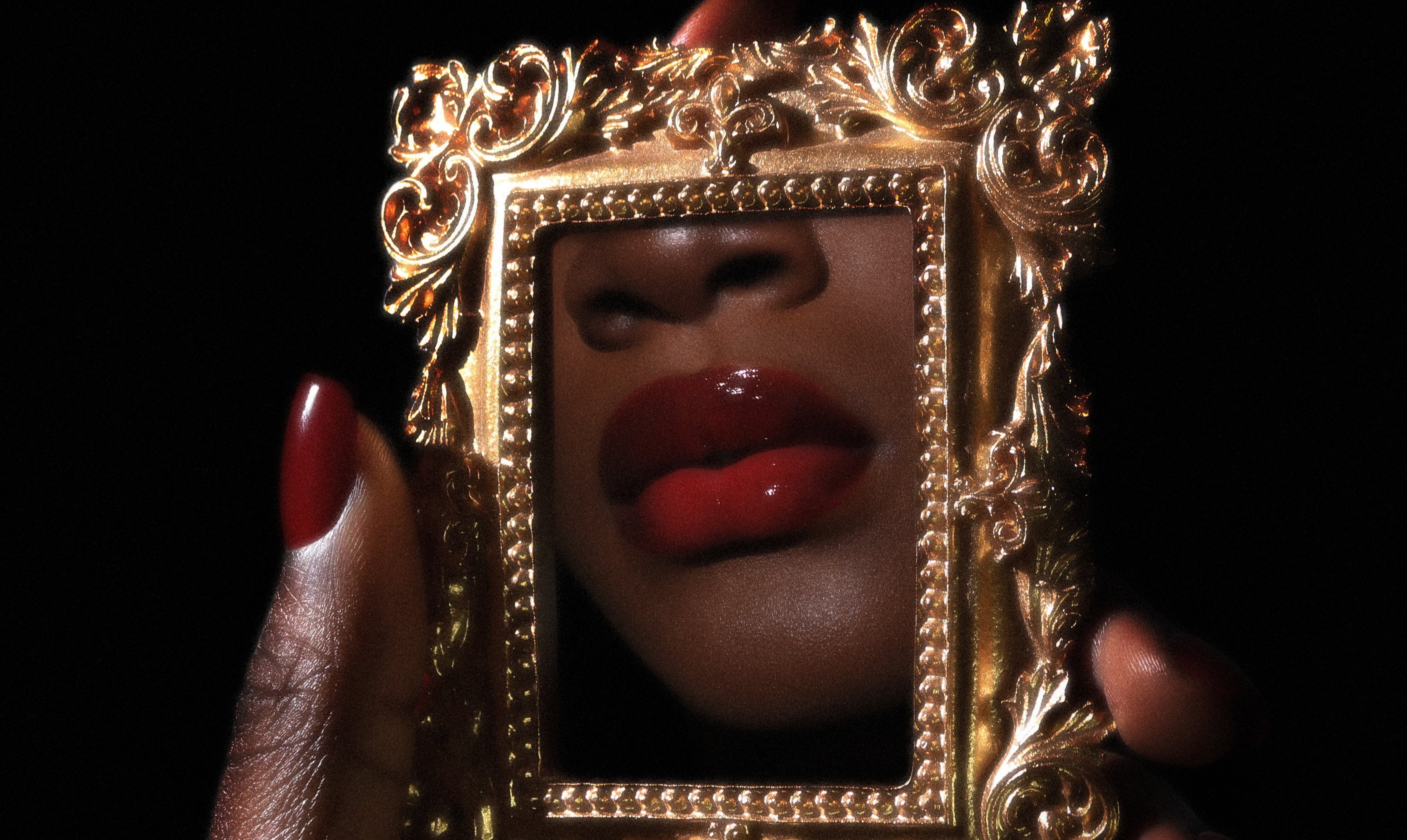 Chokehold Red Gloss