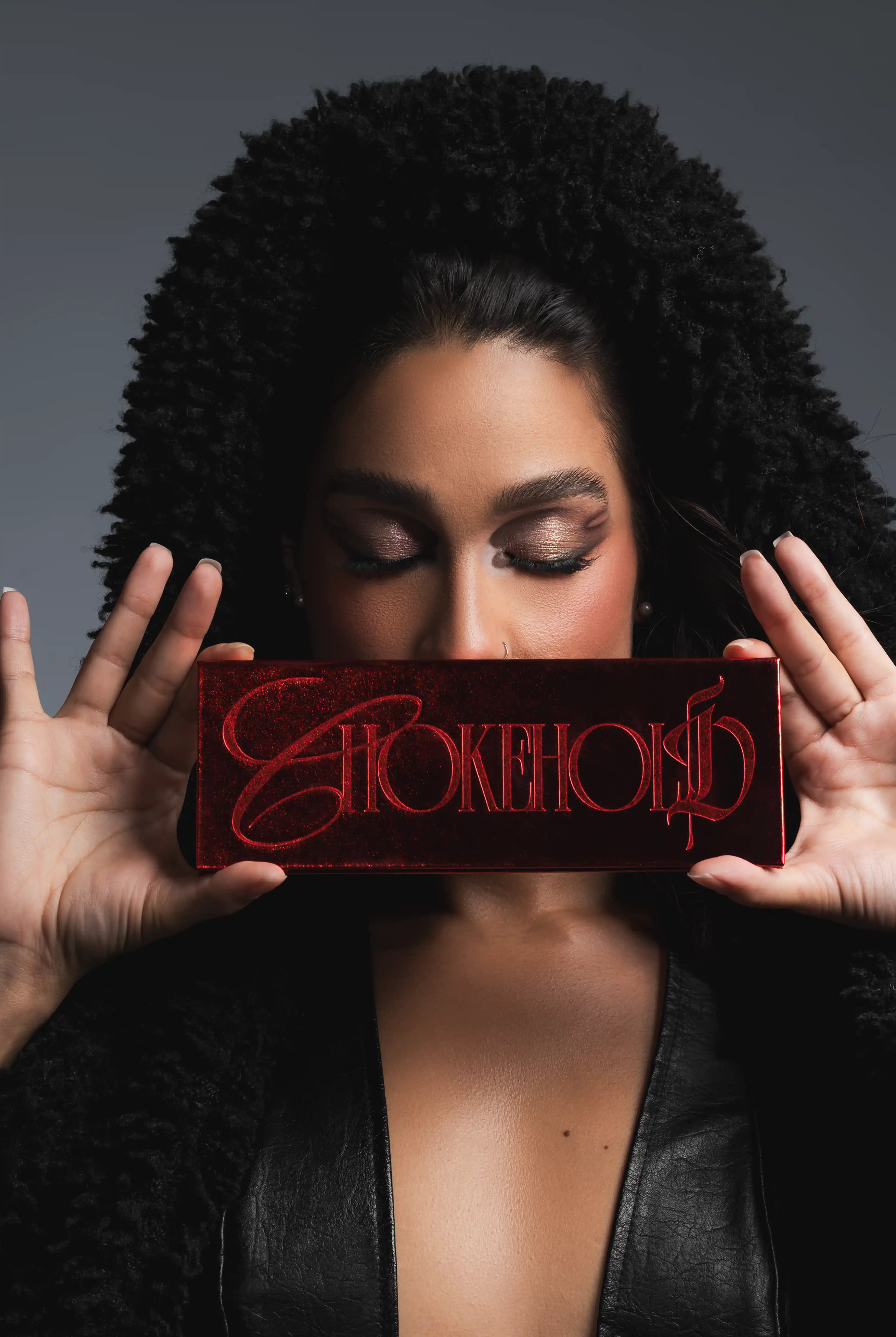 Chokehold Palette — 7 Shade Statement Palette